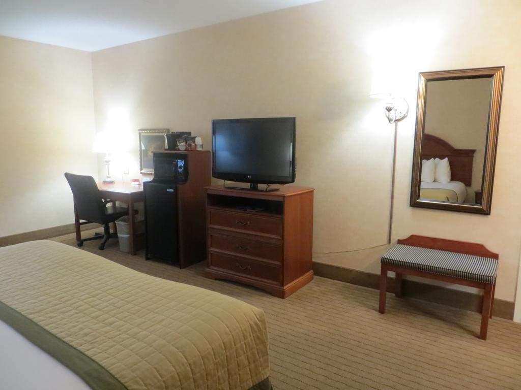 King Room - Disability Access/Non-Smoking