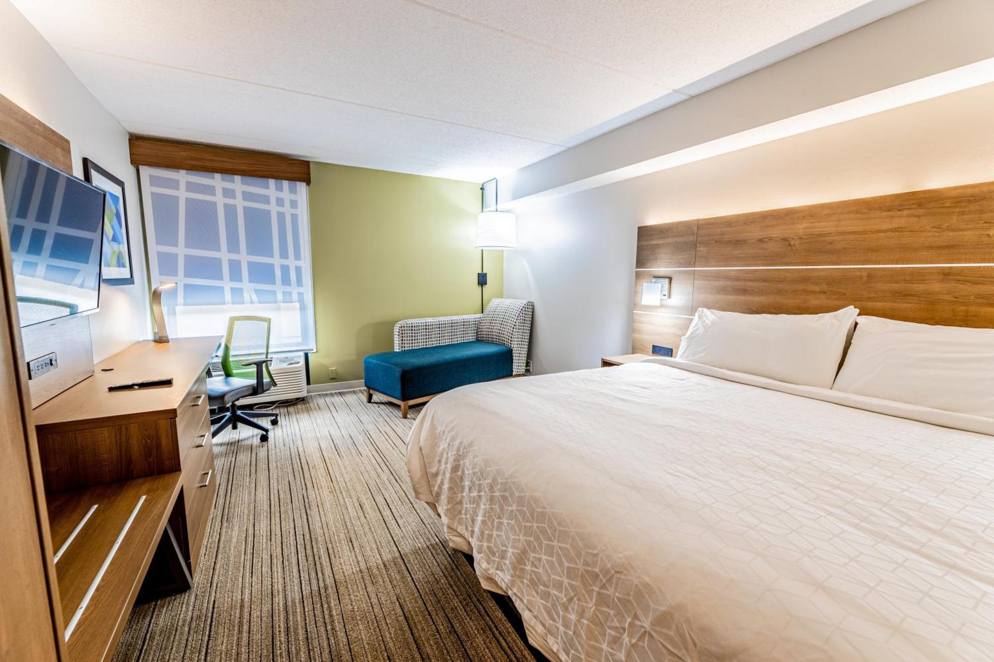 Deluxe King Room - Mobility Access,1281483145:JPEG