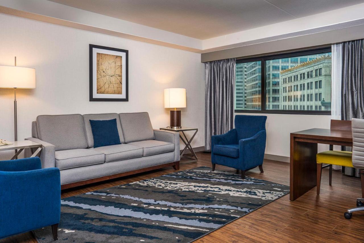 Corner Suite with Two Double Beds,1706318993:JPEG