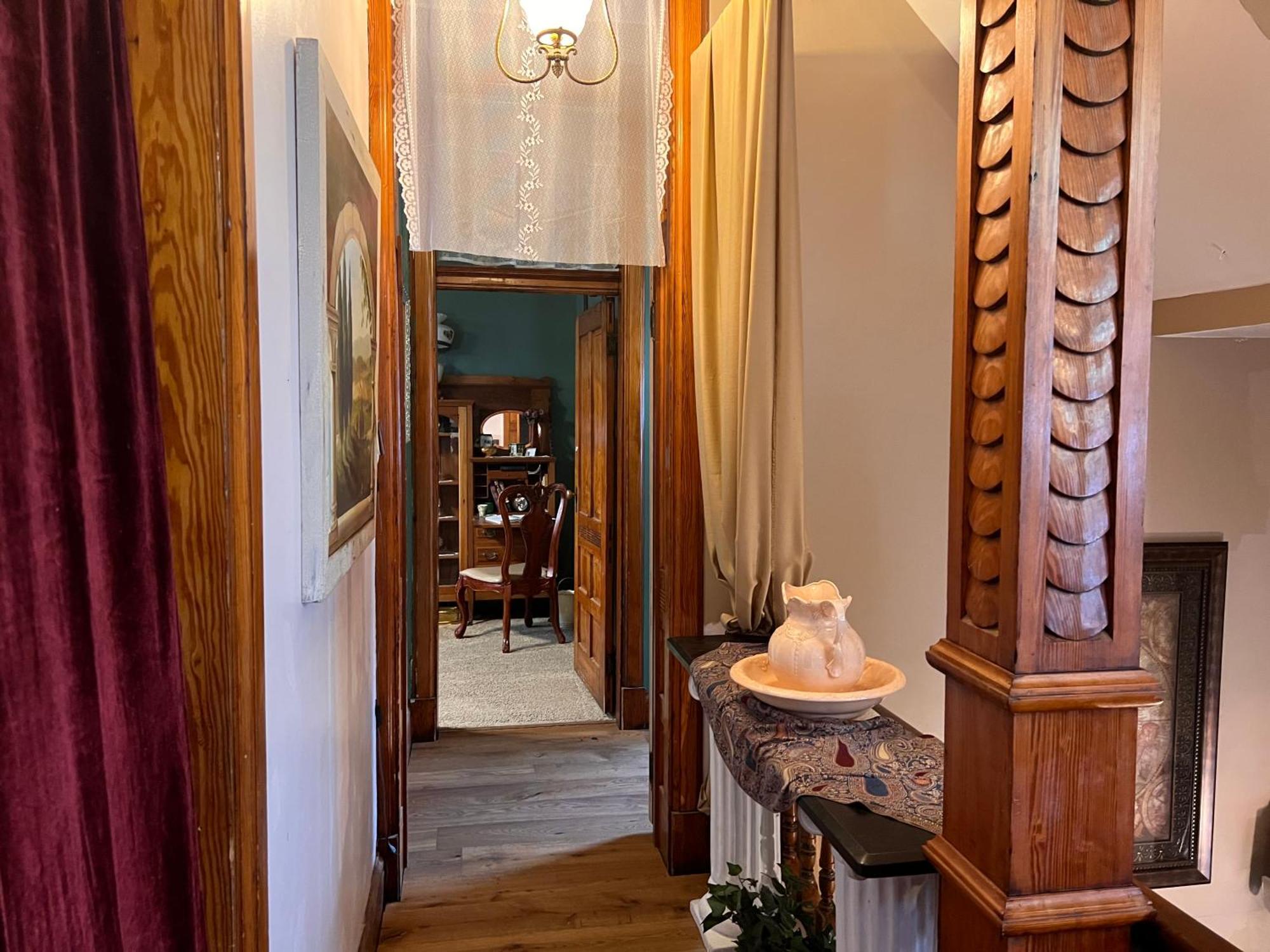 Deluxe Double Room Bath
