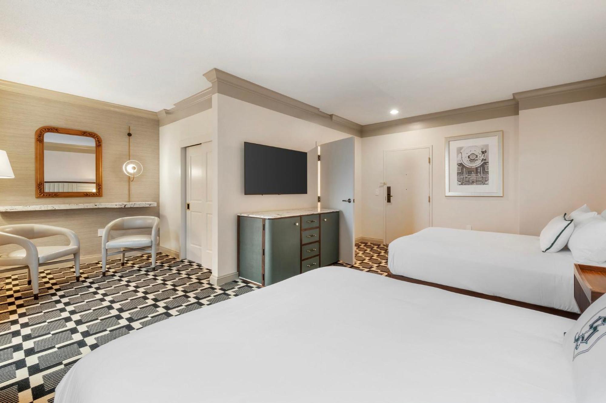 ADA Deluxe Room 2 Double Beds