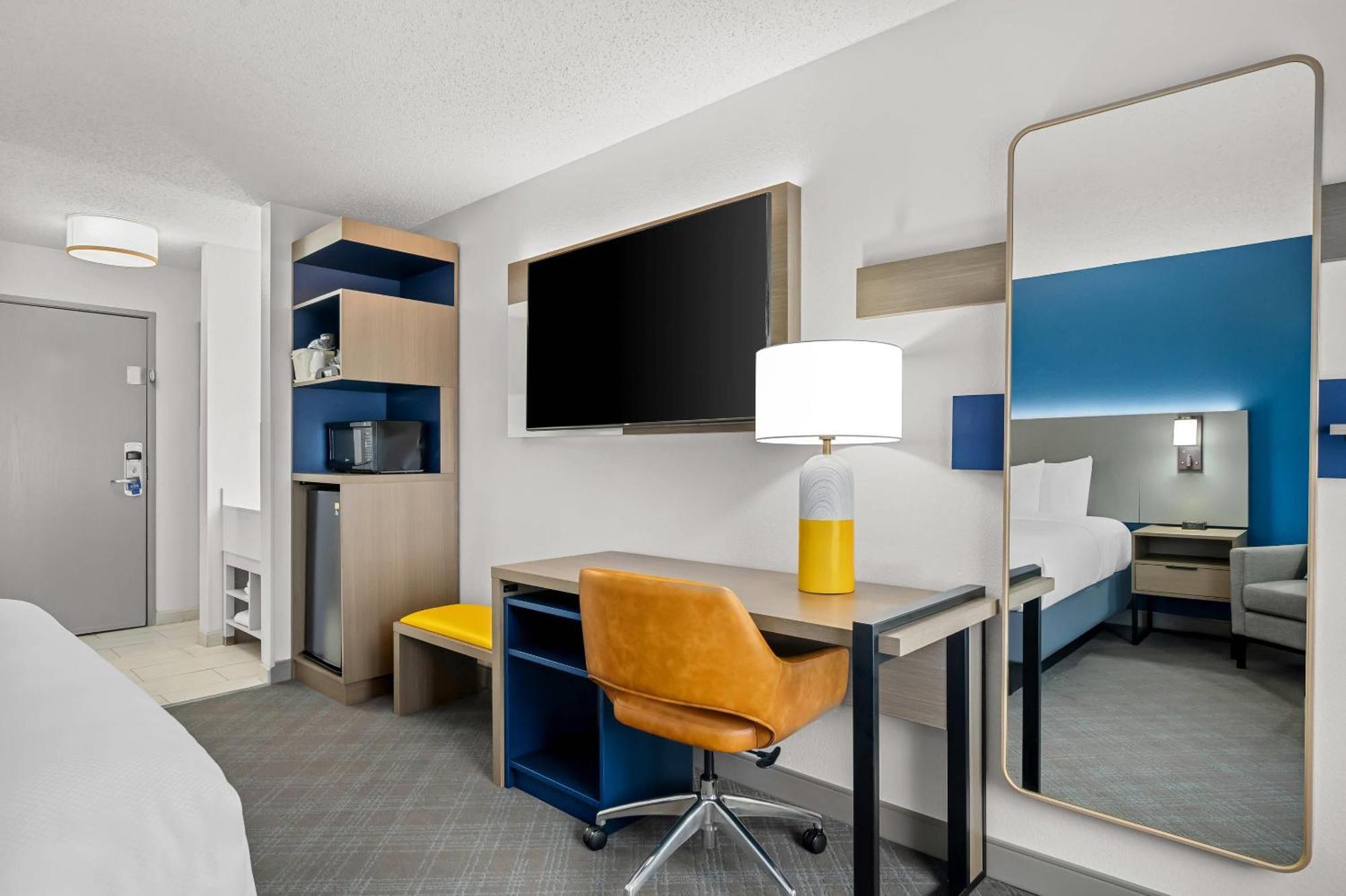 King Room