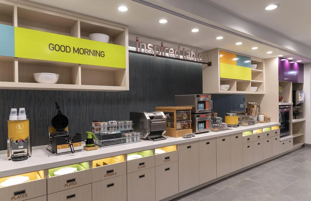 Home2 Suites By Hilton Indianapolis Airport-1