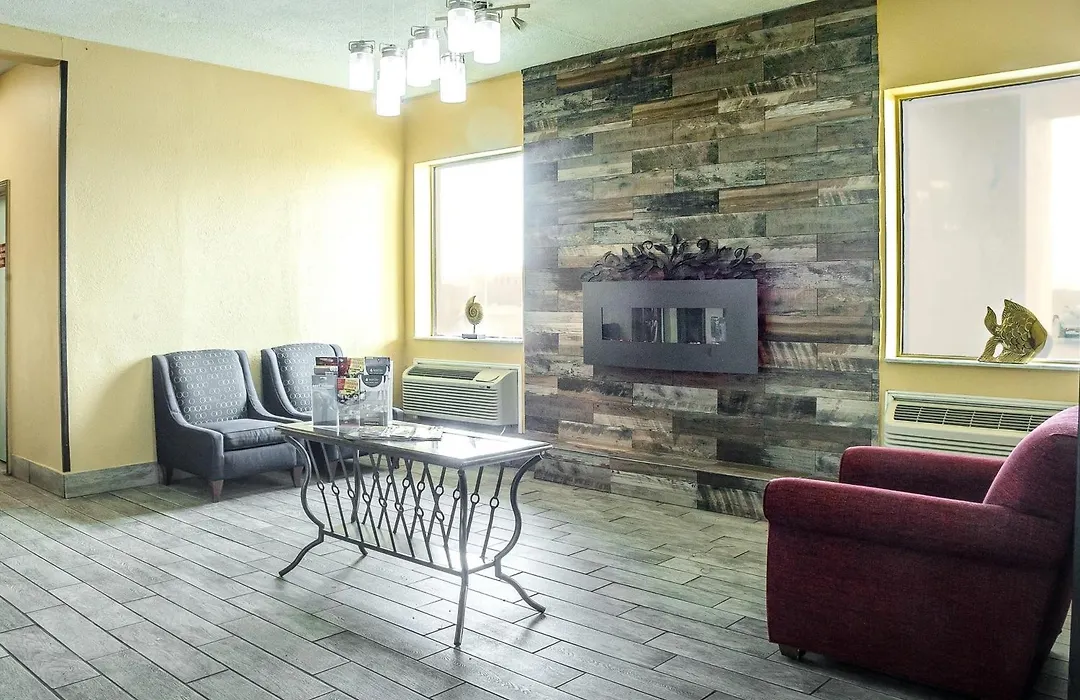 Super 8 By Wyndham Indianapolis South-1