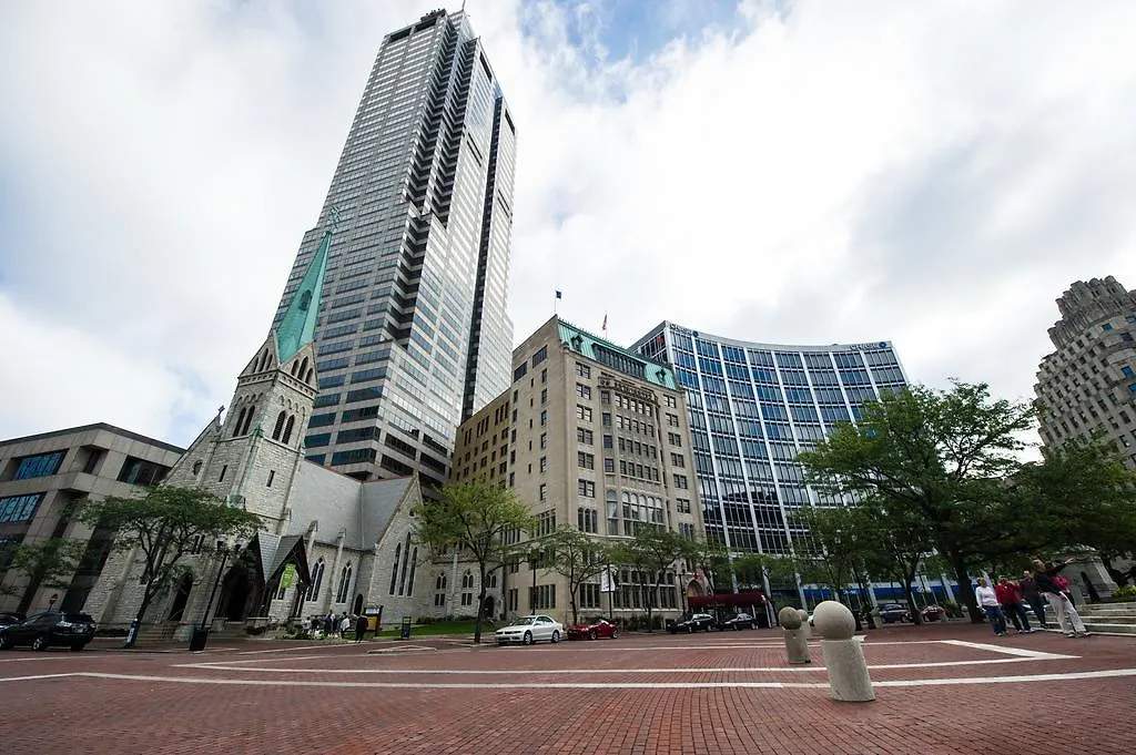 Columbia Club-1