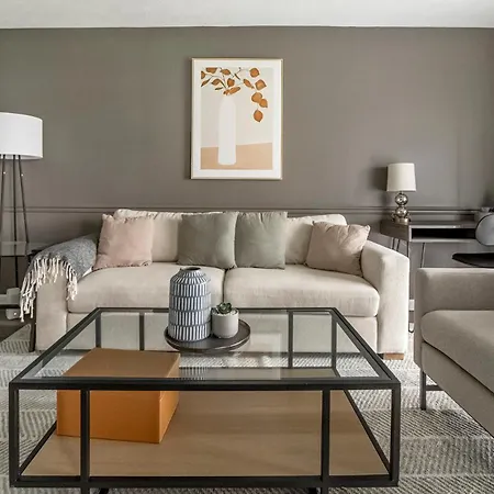Lake Castleton Lakeside Apartments By Barsala-3
