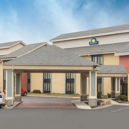 Days Inn By Wyndham Indianapolis Castleton-2