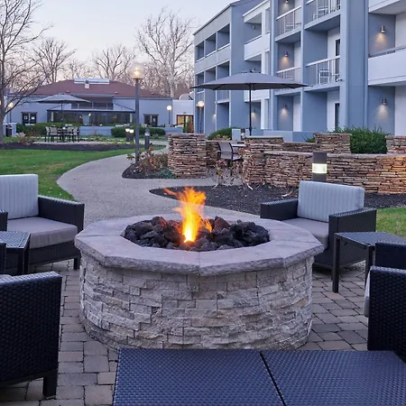 Courtyard By Marriott Indianapolis Castleton-3