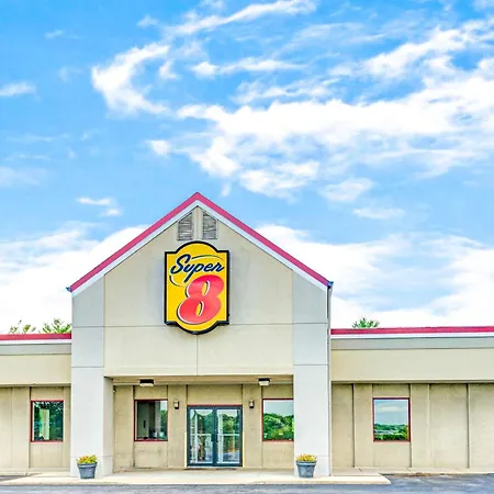 Super 8 By Wyndham Indianapolis South-3