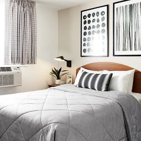 Intown Suites Extended Stay Indianapolis In - Traders Point-2