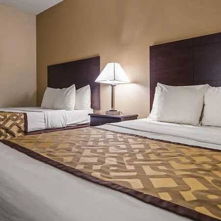 Quality Inn & Suites Southport-2