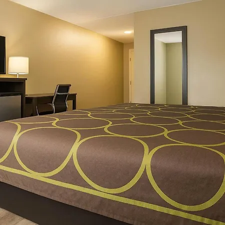 Super 8 By Wyndham Indianapolis South-2