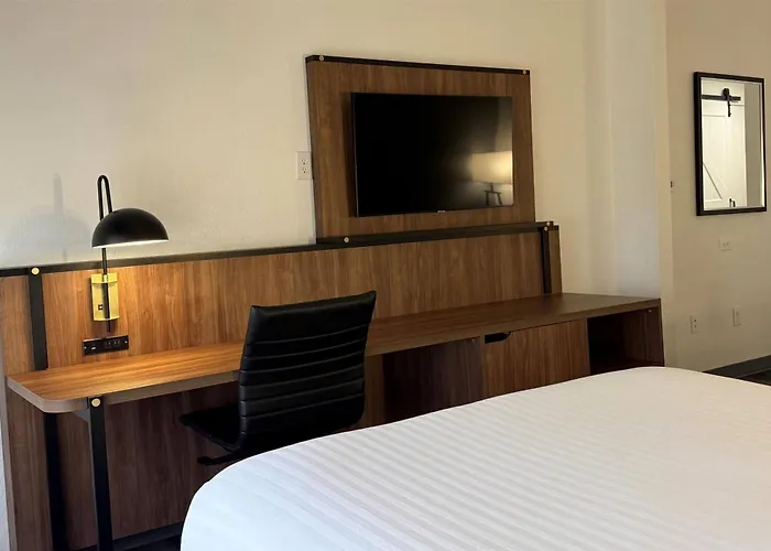 Wingate By Wyndham Airport - Rockville Road Indianapolis