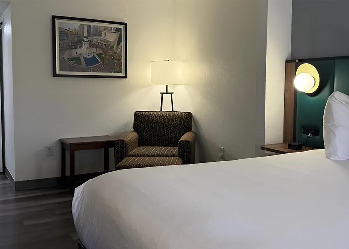 Wingate By Wyndham Airport - Rockville Road Indianapolis