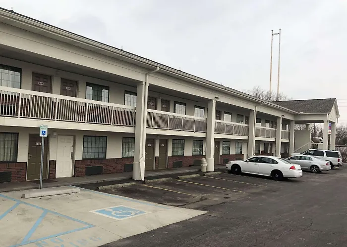 Days Inn By Wyndham Indianapolis South