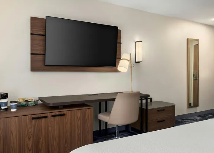 Fairfield Inn & Suites Indianapolis Airport